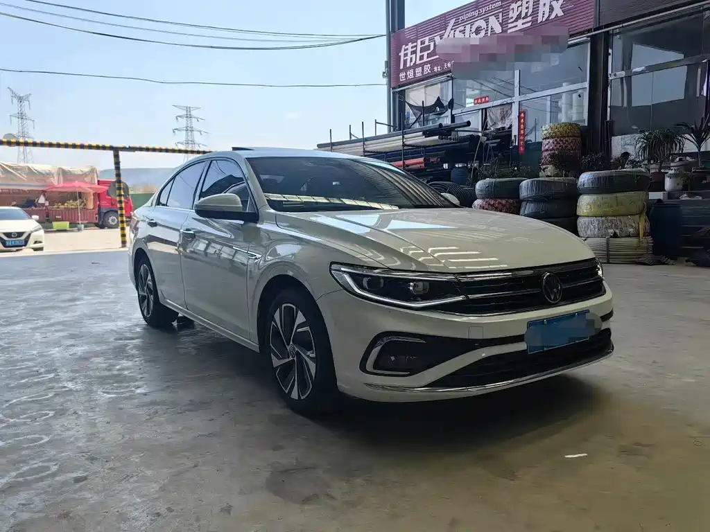 Volkswagen Bora — миниатюра 3