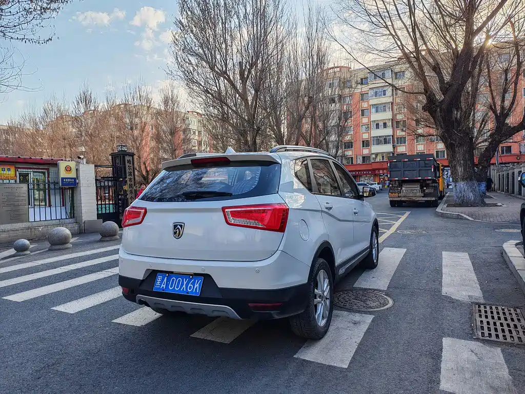 Baojun 560 2016 1.8L MT Comfort