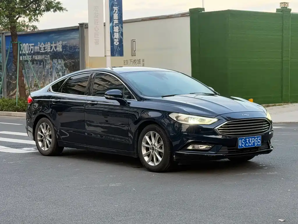 Ford Mondeo — миниатюра 6