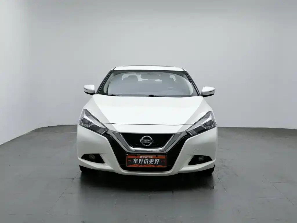 Nissan Bluebird — миниатюра 3
