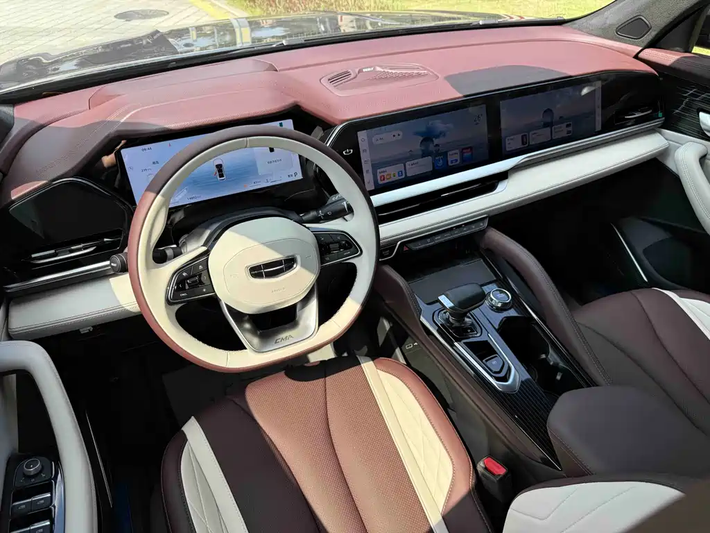 Geely Xingyue L — миниатюра 6