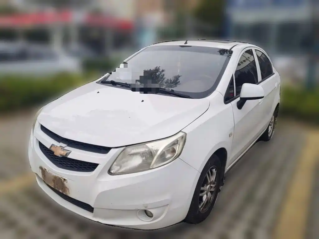 Chevrolet Sail — миниатюра 3