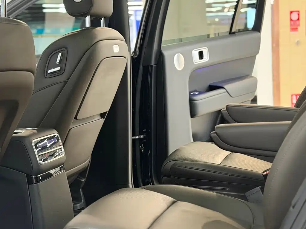 Li Auto Li L9 — миниатюра 16