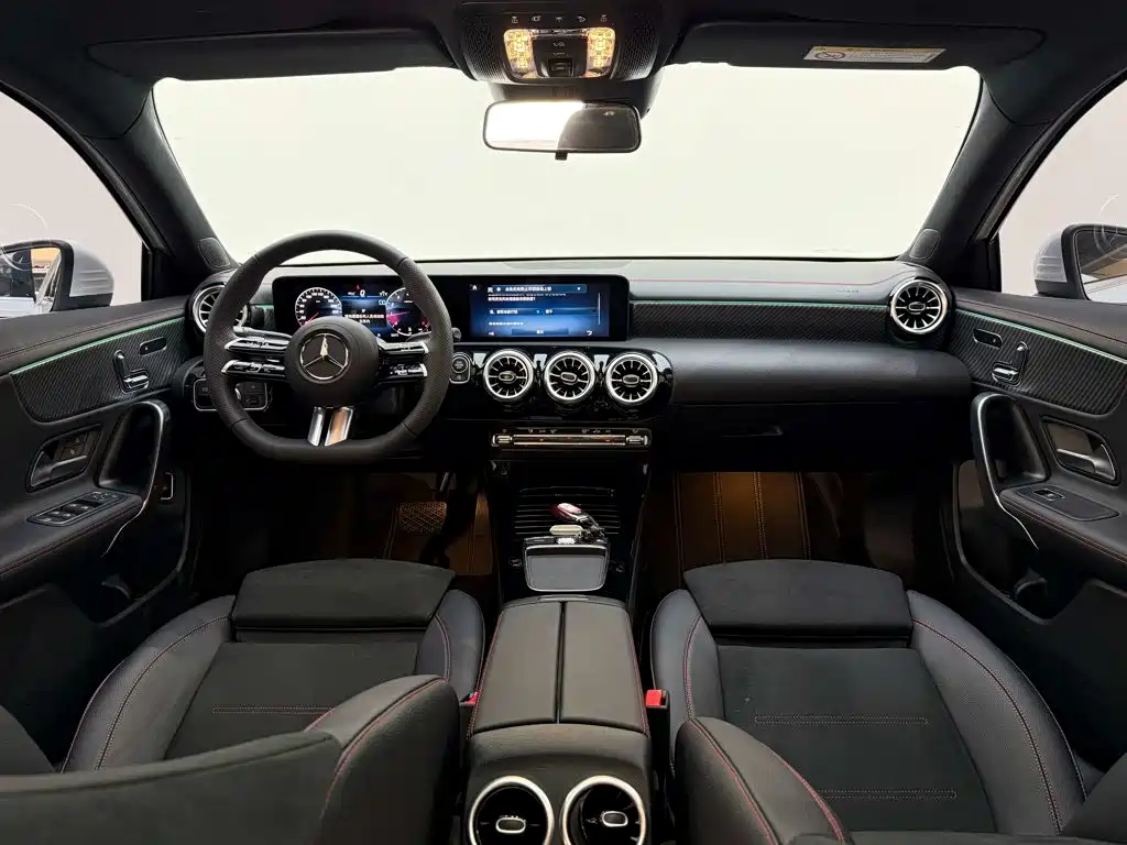 Mercedes-Benz A-Class — миниатюра 13