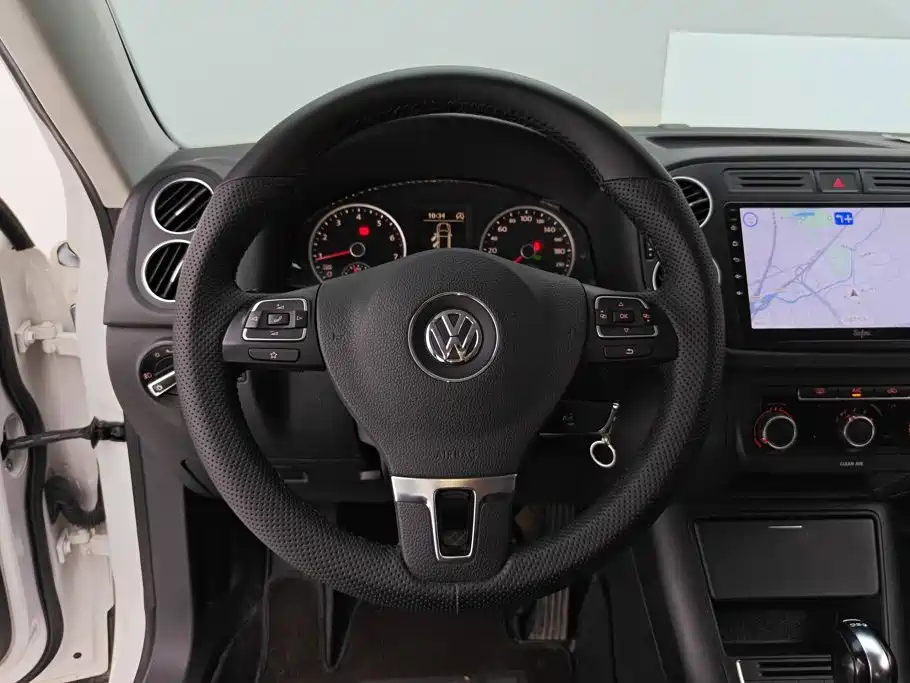 Volkswagen Tiguan — миниатюра 15