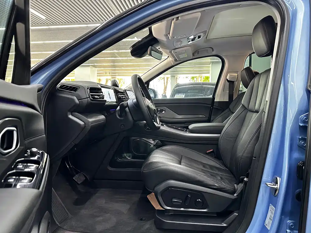 NIO ES8 — миниатюра 4