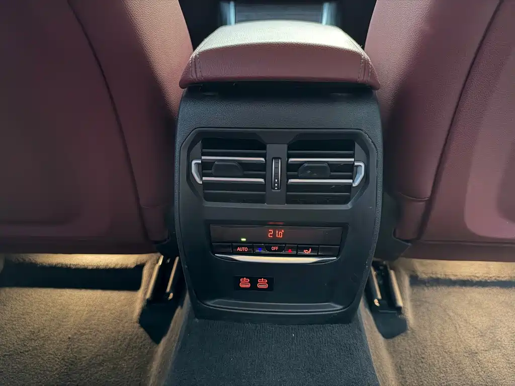 BMW 3 Series — миниатюра 11