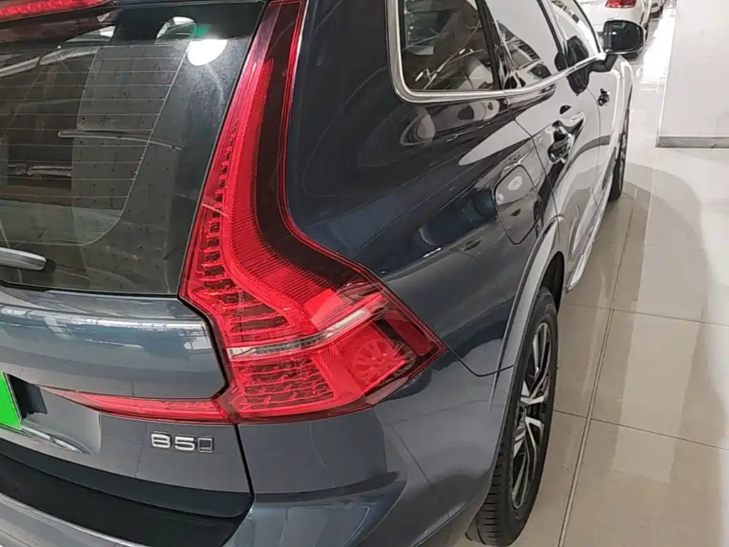 Volvo XC60 — миниатюра 8