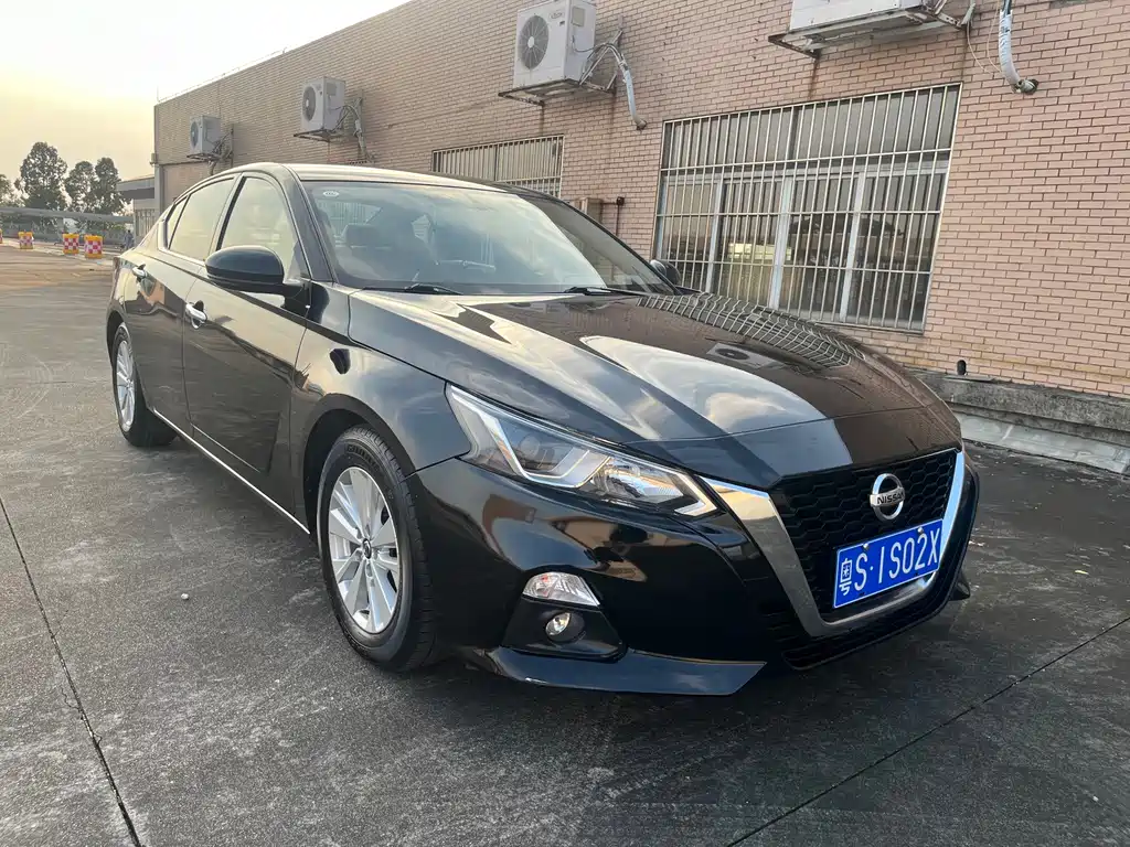 Nissan Teana — миниатюра 3