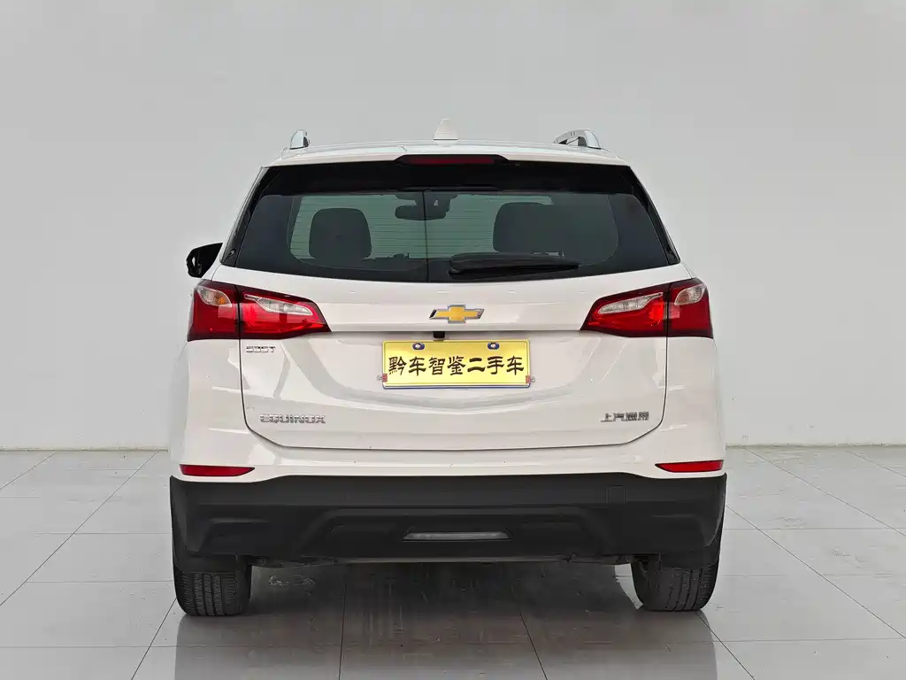Chevrolet Equinox — миниатюра 5
