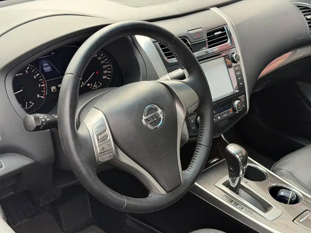 Nissan Teana — миниатюра 8