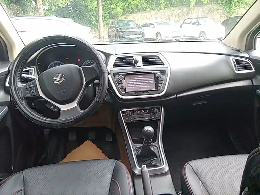 Suzuki S-Cross — миниатюра 10