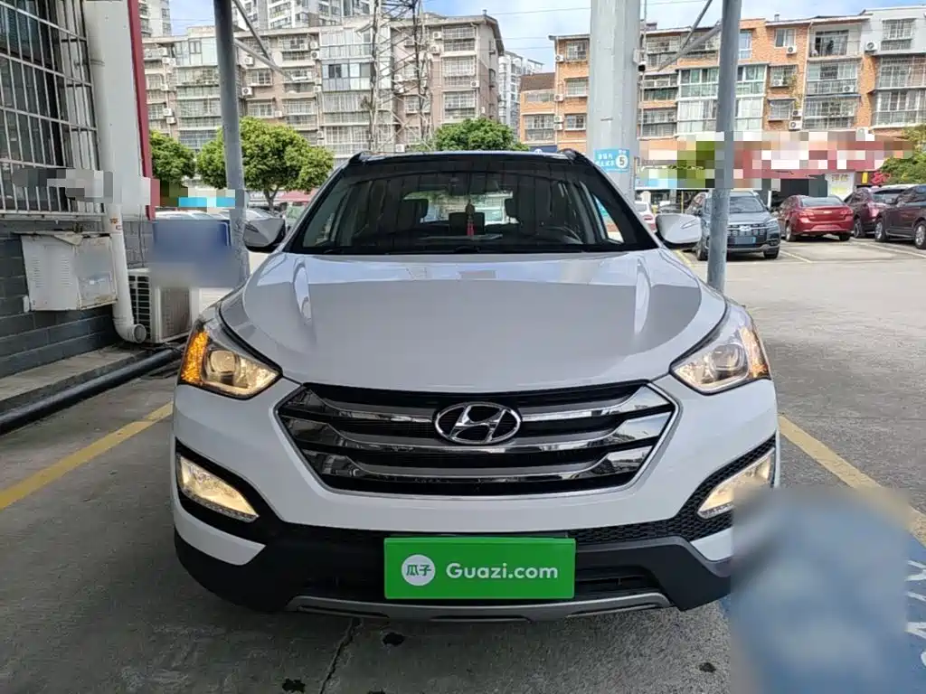 Hyundai Santa Fe — миниатюра 3