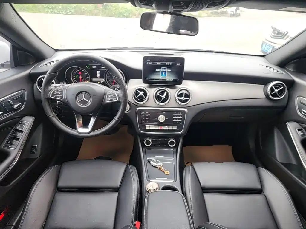 Mercedes-Benz CLA (Import) — миниатюра 10