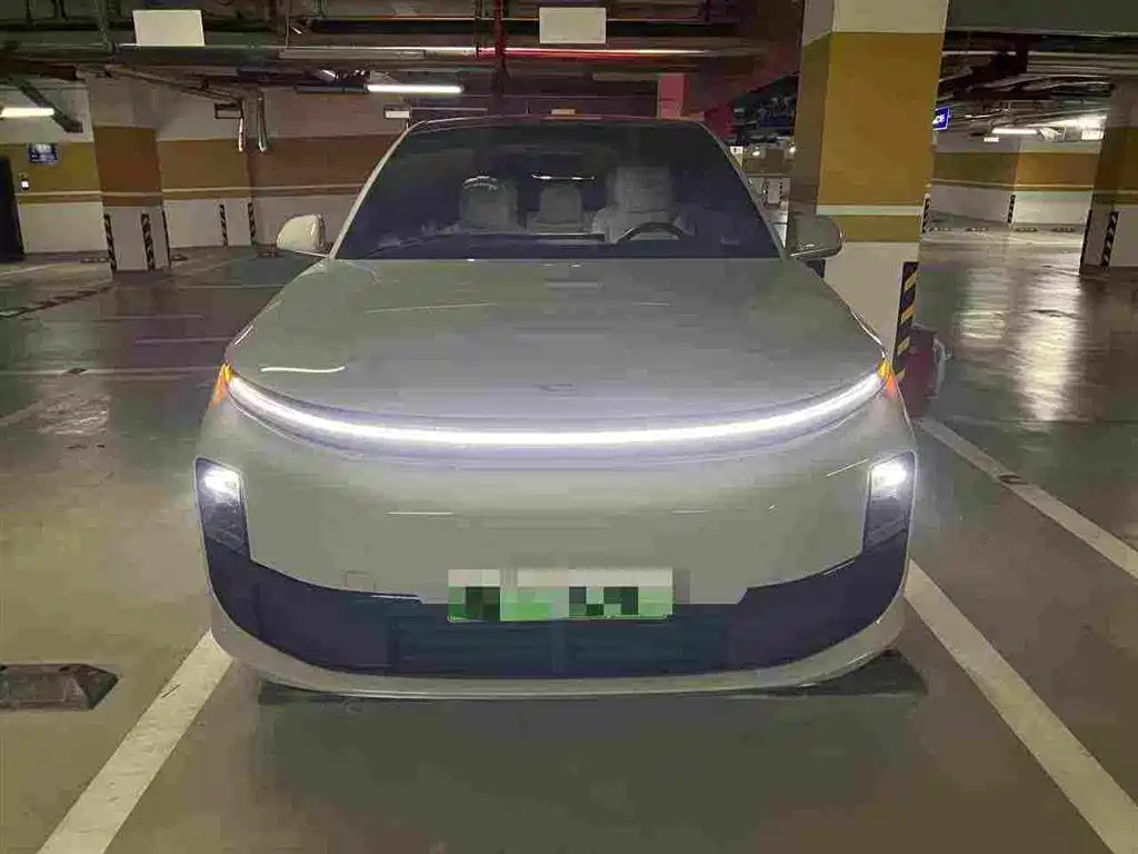 Li Auto Li L6 — миниатюра 2