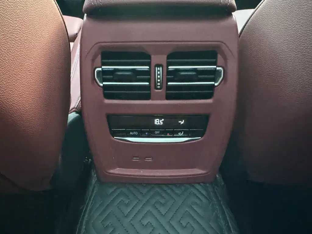 BMW 3 Series — миниатюра 18