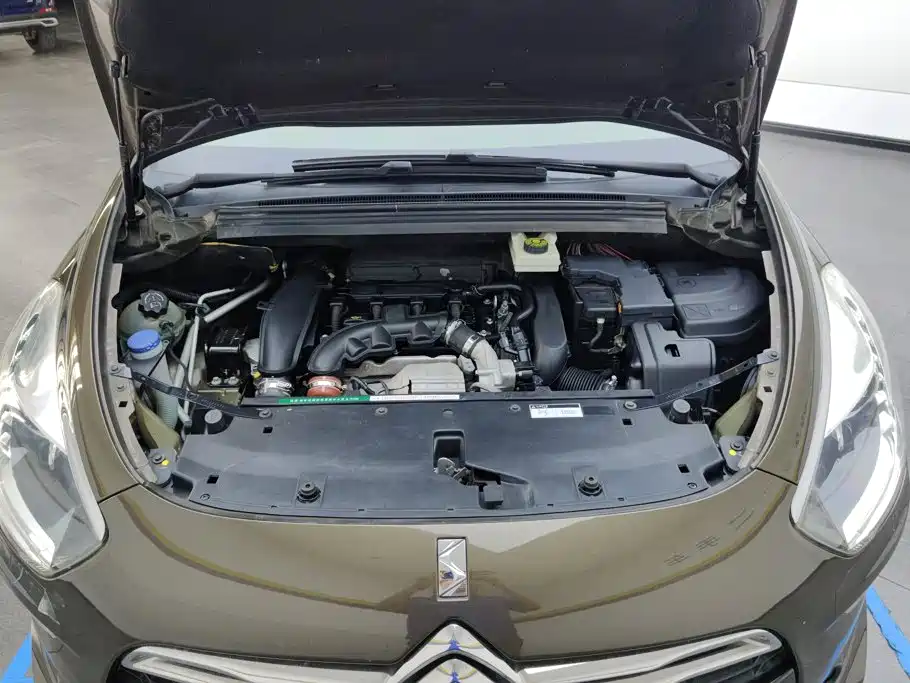 DS DS 5 — миниатюра 10