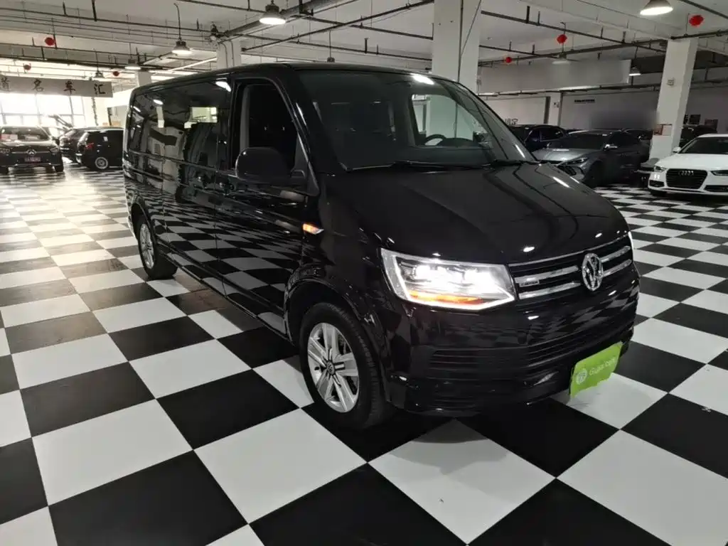 Volkswagen Caravelle — миниатюра 4