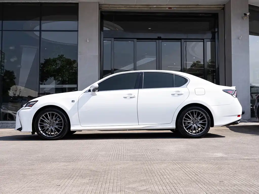 Lexus GS — миниатюра 4