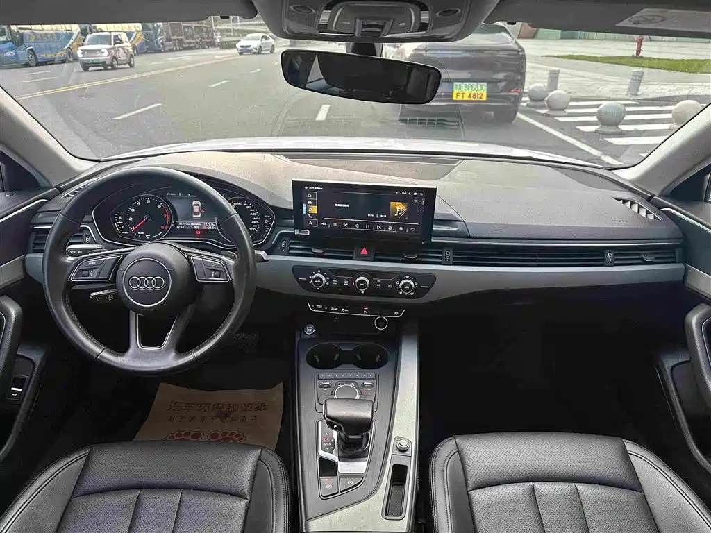 Audi A4L — миниатюра 5