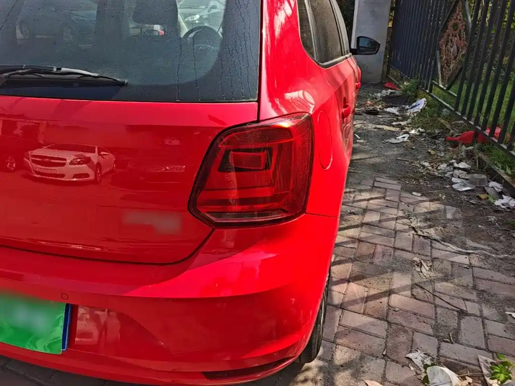 Volkswagen Polo — миниатюра 8