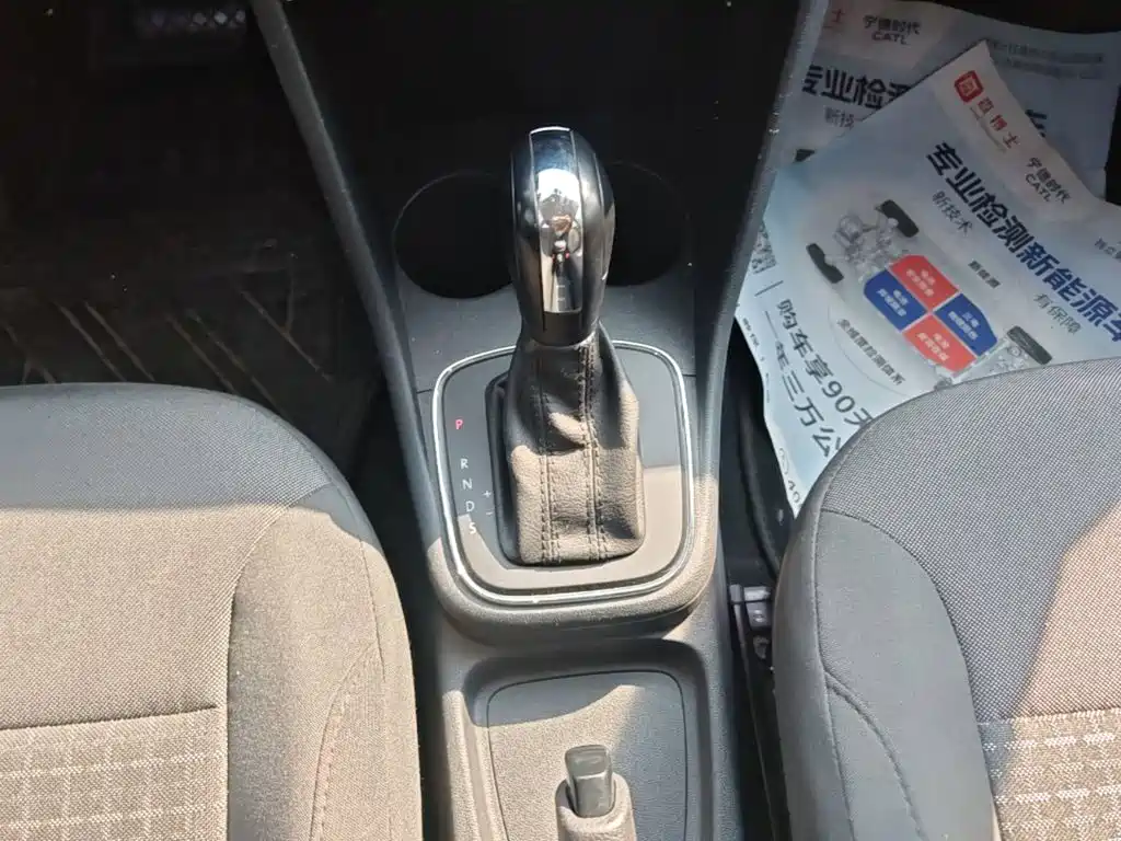 Volkswagen Polo — миниатюра 14
