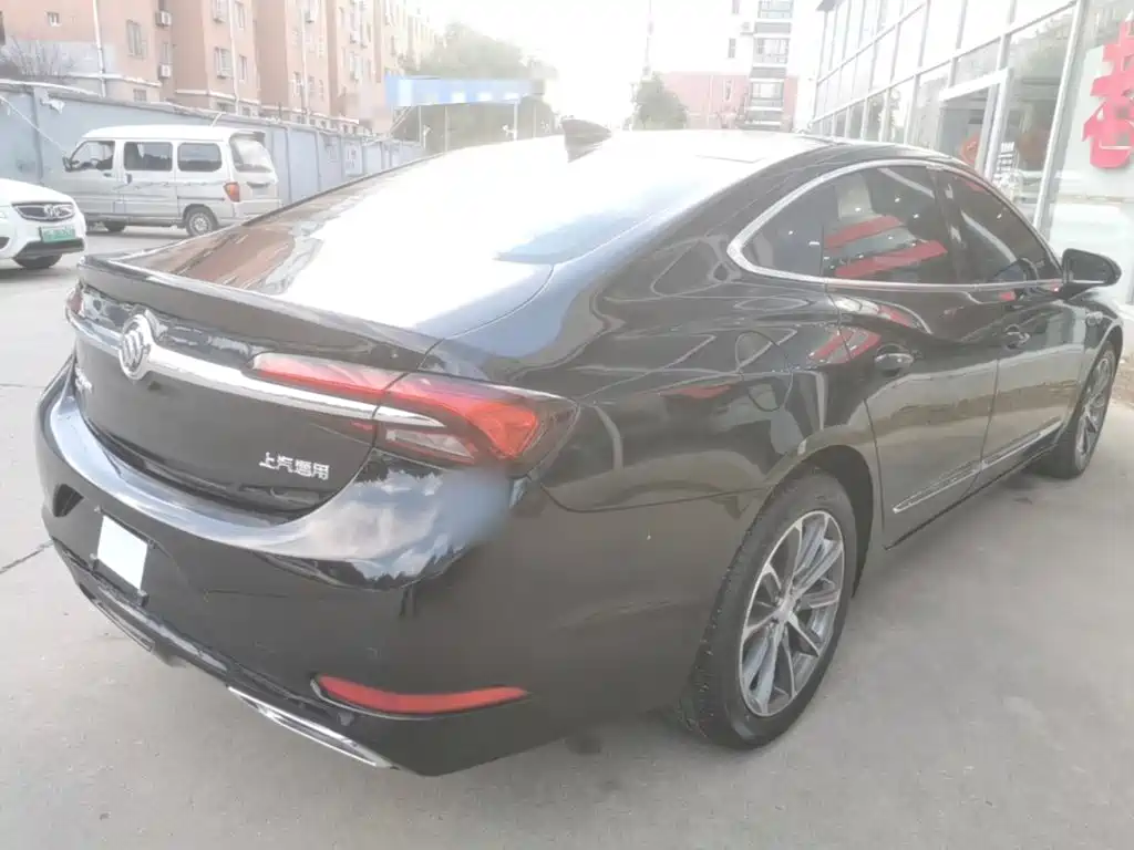 Buick LaCrosse — миниатюра 7