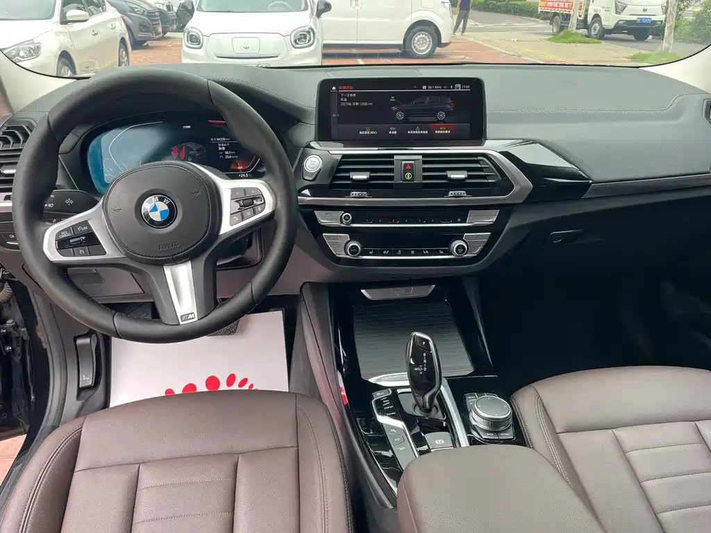 BMW X3 — миниатюра 9