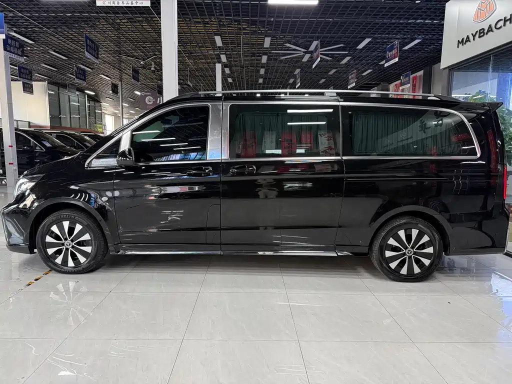 Mercedes-Benz Vito — миниатюра 17