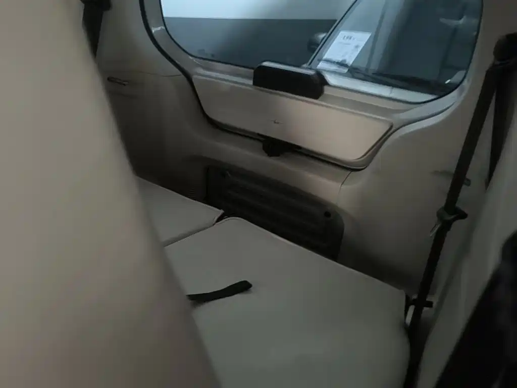 Wuling MINIEV — миниатюра 13