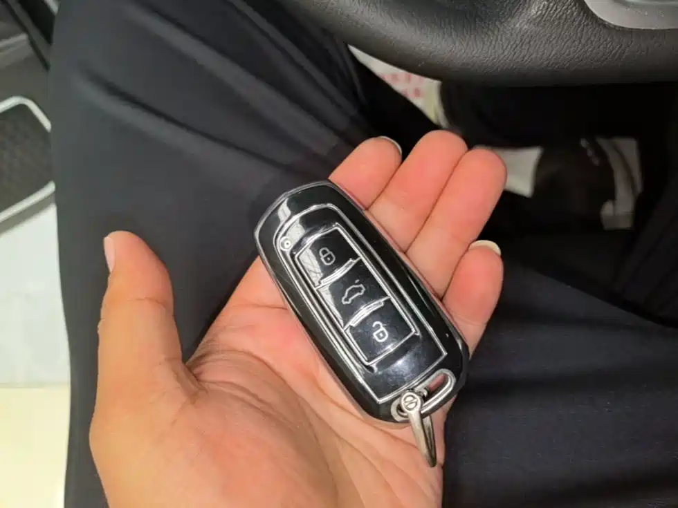 Geely Vision X3 — миниатюра 9