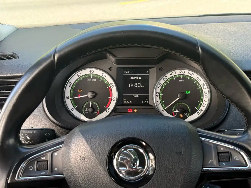 Skoda Octavia — миниатюра 7