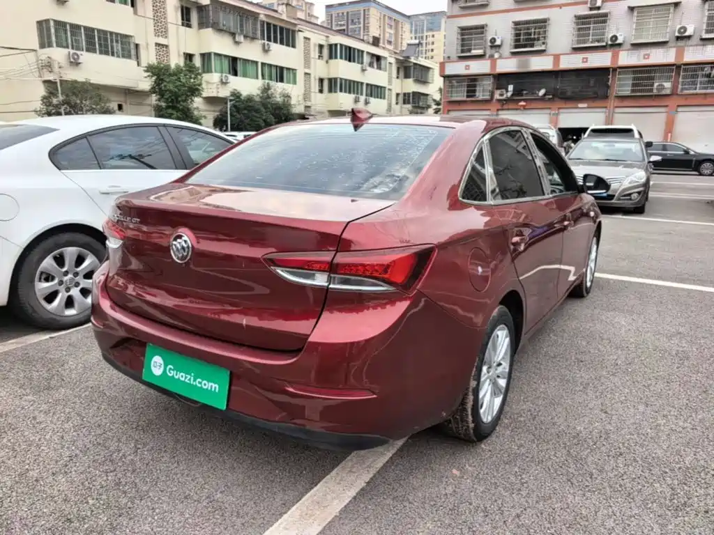 Buick Excelle — миниатюра 7