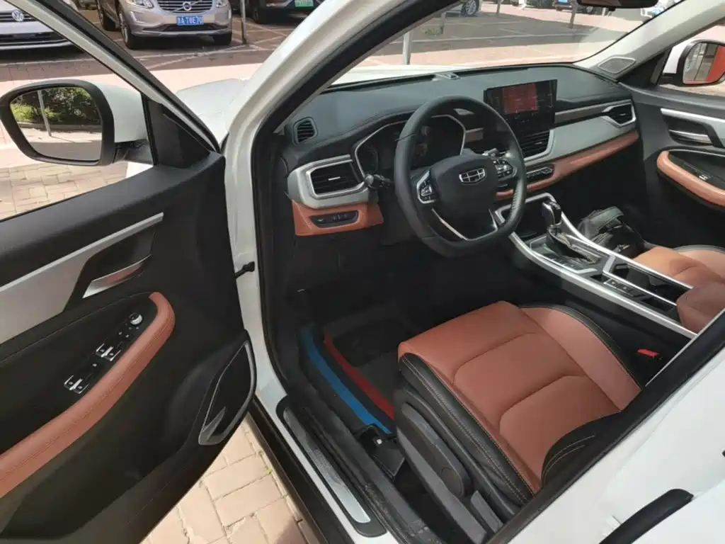 Geely Vision X6 — миниатюра 16