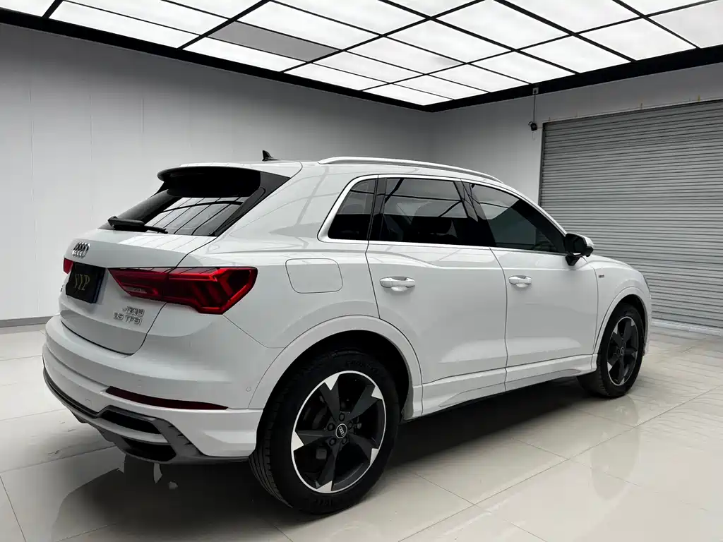 Audi Q3 — миниатюра 4