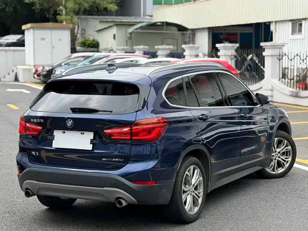 BMW X1 — миниатюра 9
