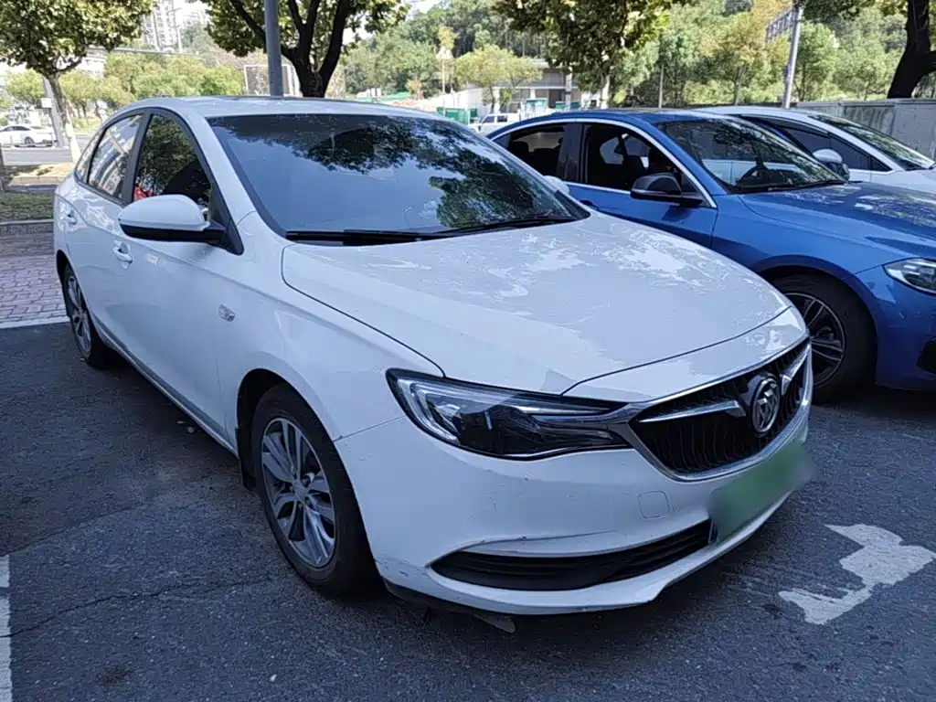 Buick Excelle — миниатюра 4