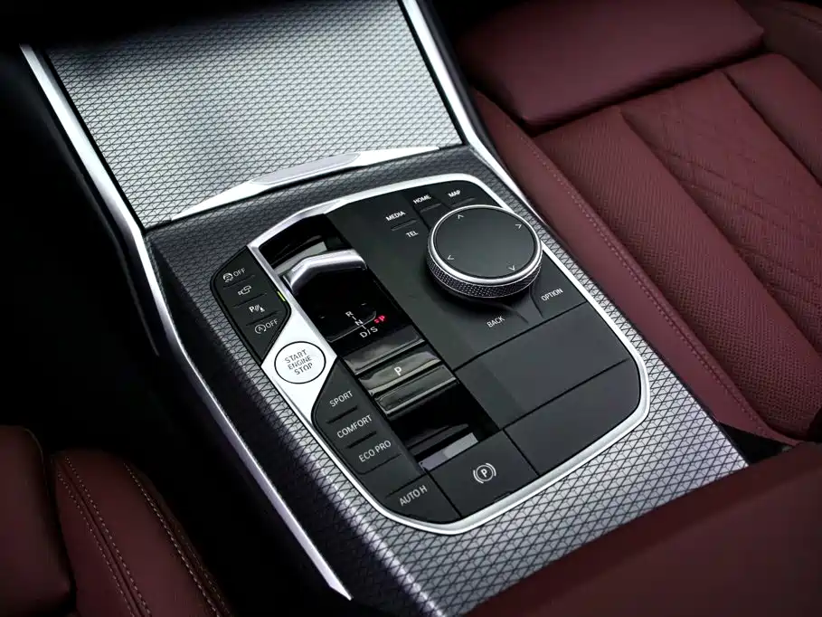 BMW 3 Series — миниатюра 9