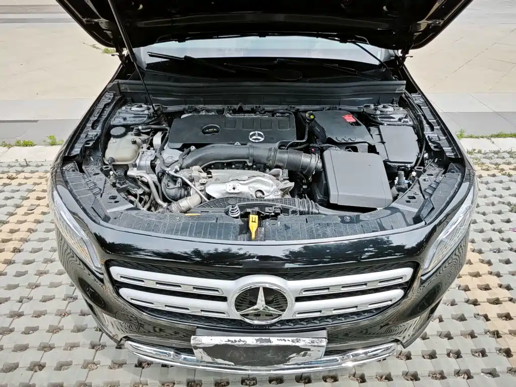 Mercedes-Benz GLB — миниатюра 7