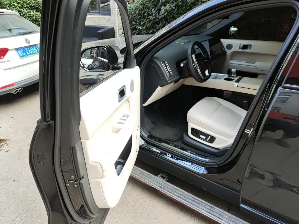 Li Auto Li L9 — миниатюра 2