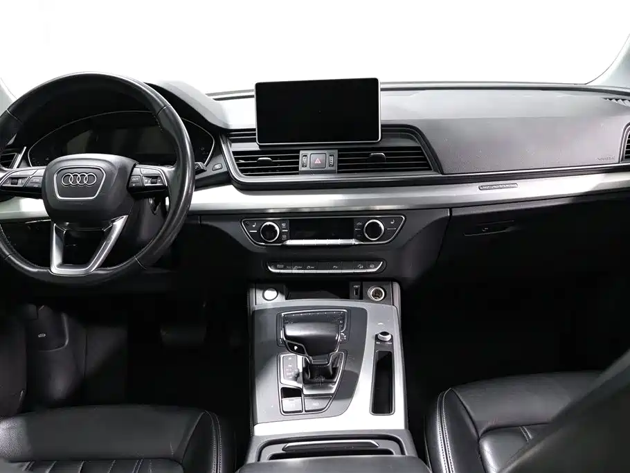 Audi Q5L — миниатюра 10
