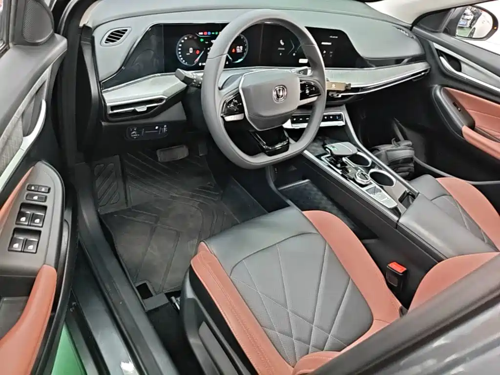 Changan Eado — миниатюра 16
