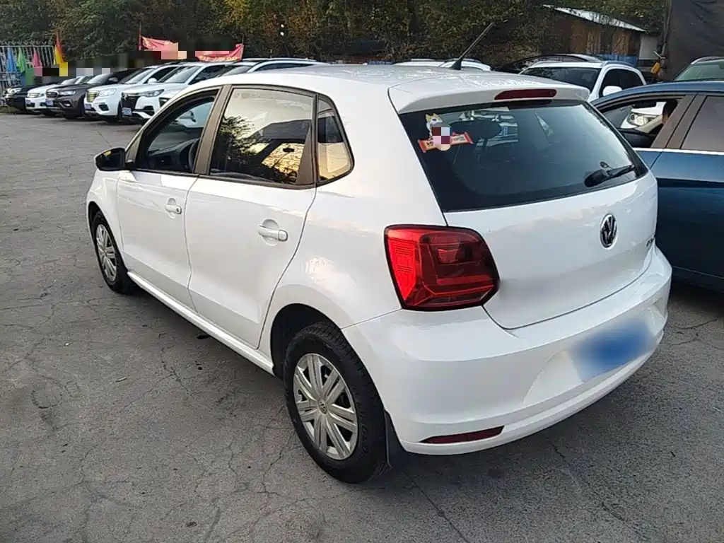 Volkswagen Polo — миниатюра 5