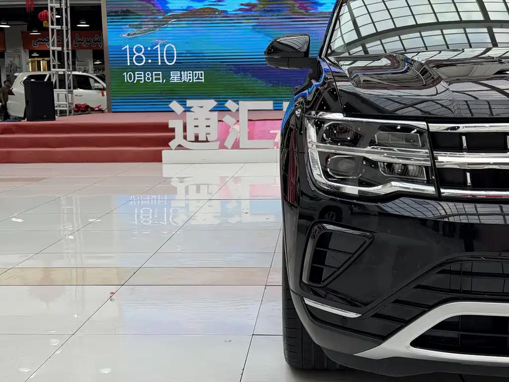 Volkswagen Teramont — миниатюра 4