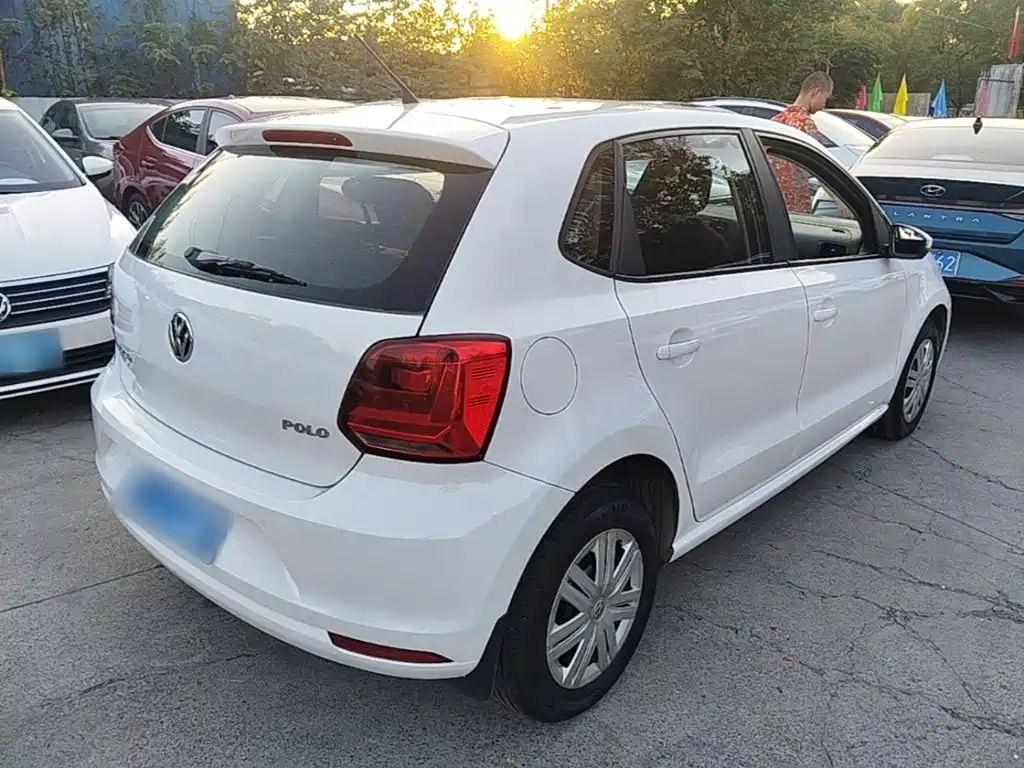 Volkswagen Polo — миниатюра 7