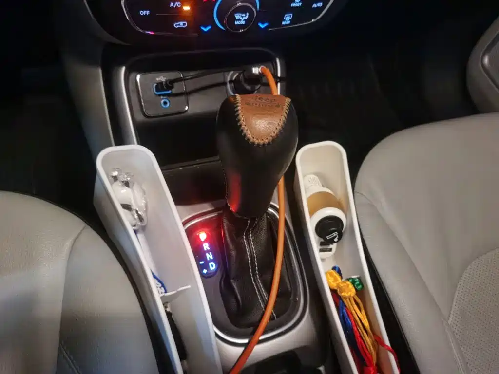 Jeep Compass — миниатюра 10