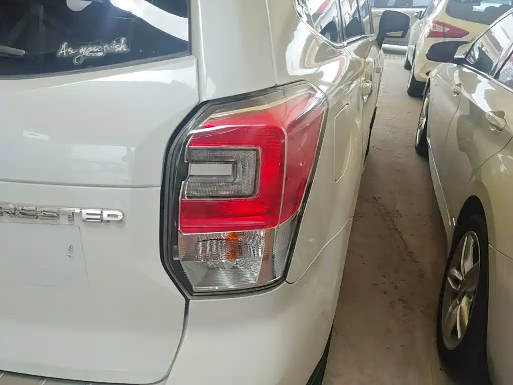 Subaru Forester — миниатюра 8