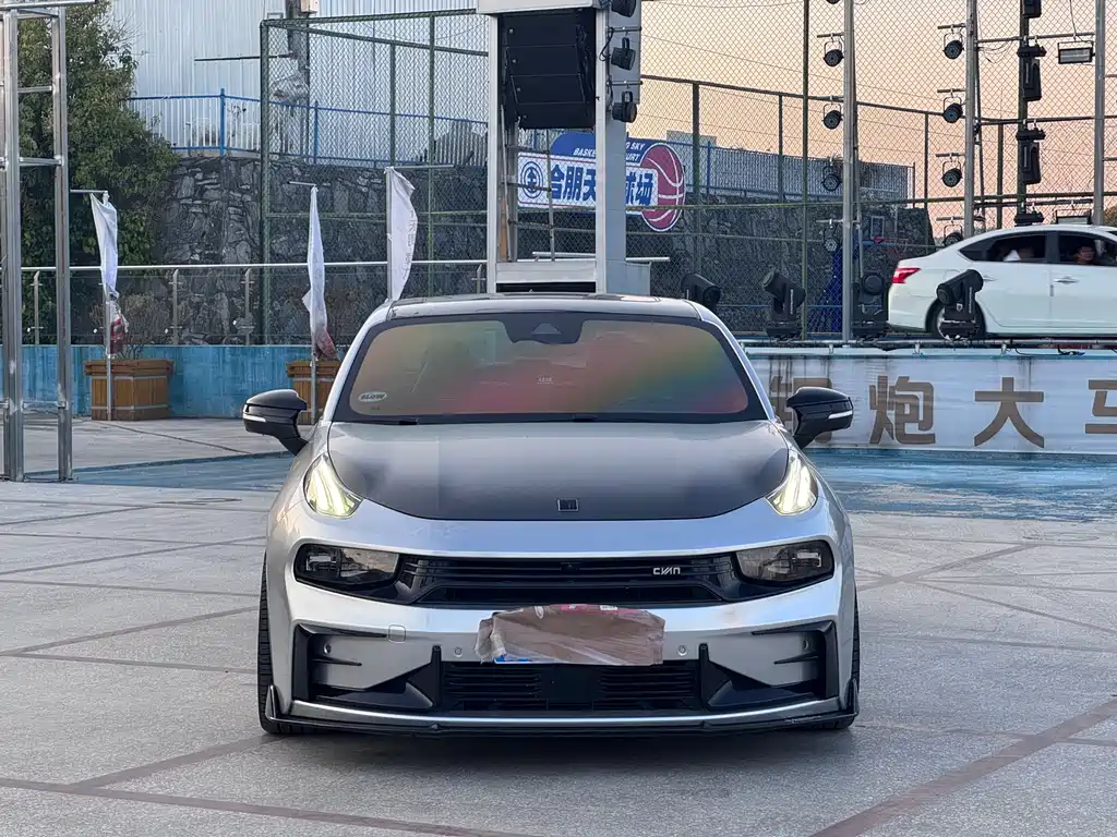 Lynk & Co 03 — миниатюра 11