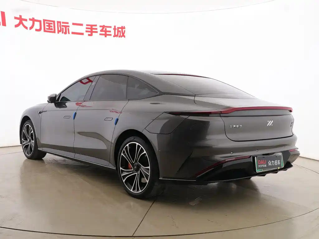 ZHIJI AUTOMOBILE ZHIJI L7