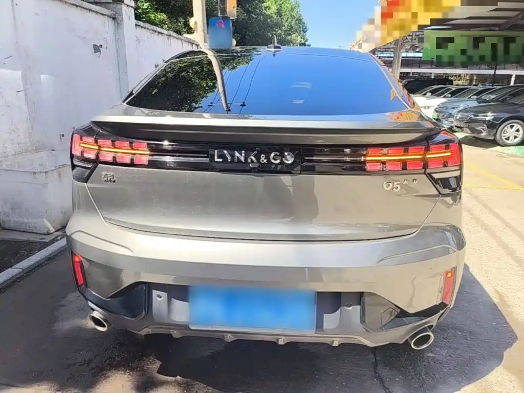 Lynk & Co 05 — миниатюра 6
